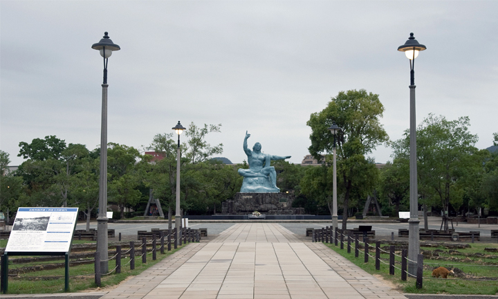 10NAGASAKI-PEACE-PARK